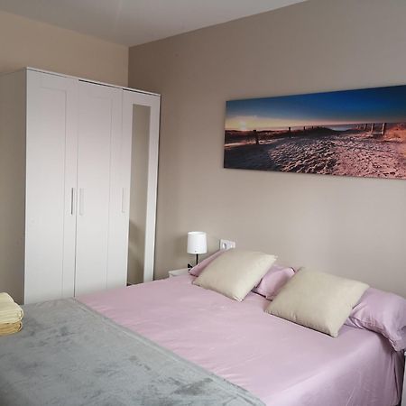 Hostal Mari En La Laguna, Alquiler Habitacion Privada En Hostal, 6 Habitaciones Cerca De La Universidad Y Aeropuerto Norte, 3 Banos Compartidos La Laguna  Eksteriør billede