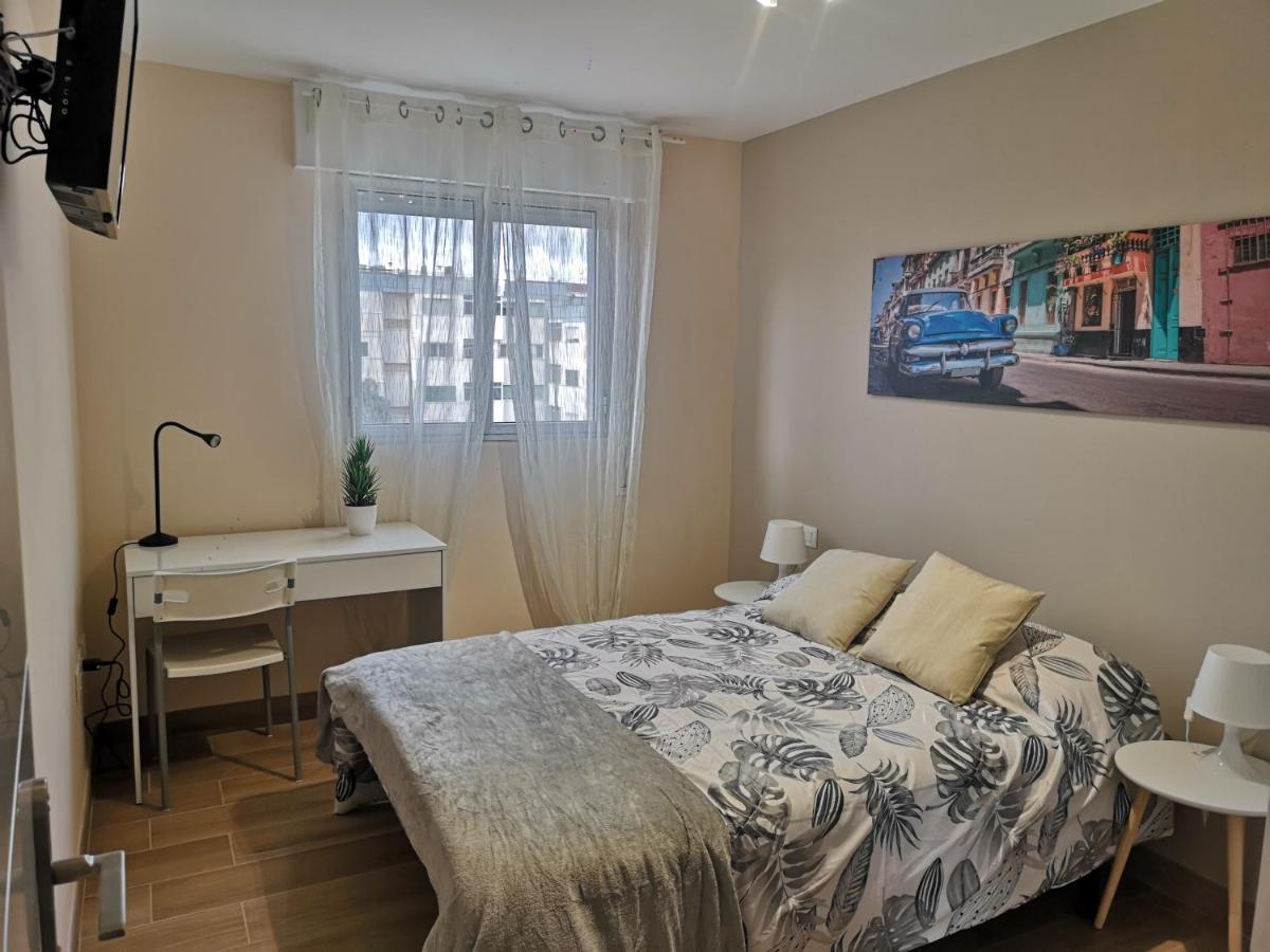 Hostal Mari En La Laguna, Alquiler Habitacion Privada En Hostal, 6 Habitaciones Cerca De La Universidad Y Aeropuerto Norte, 3 Banos Compartidos La Laguna  Eksteriør billede