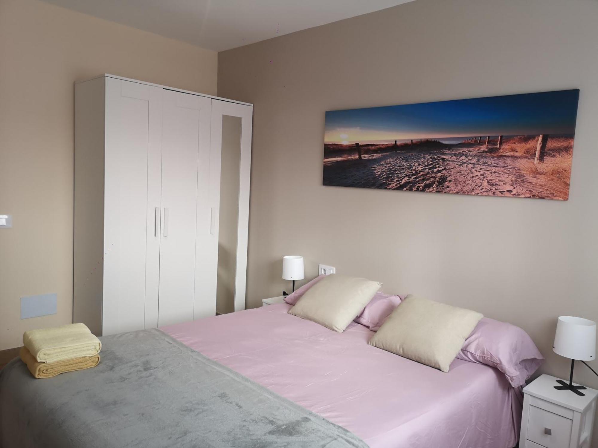 Hostal Mari En La Laguna, Alquiler Habitacion Privada En Hostal, 6 Habitaciones Cerca De La Universidad Y Aeropuerto Norte, 3 Banos Compartidos La Laguna  Eksteriør billede